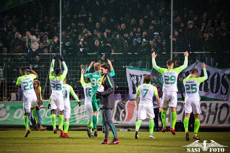 Ferencváros öröm szurkolókkal