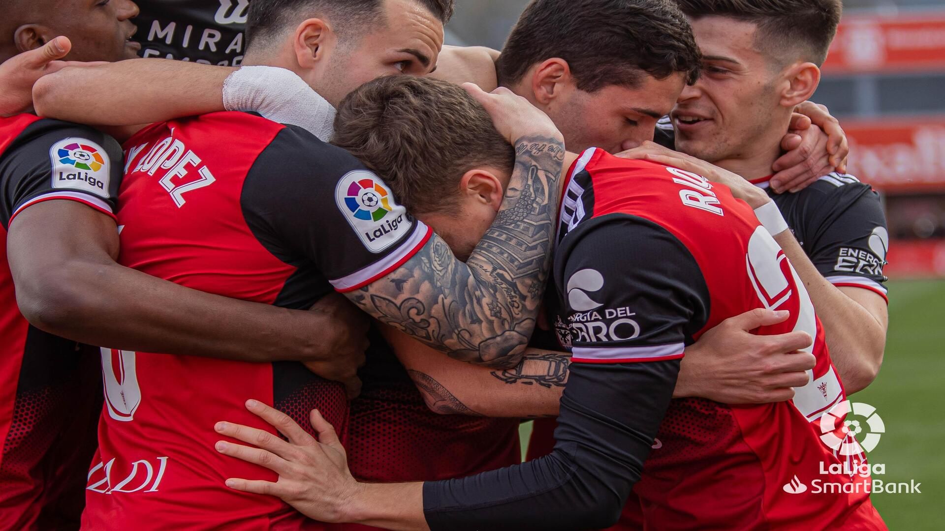 Celebración de los jugadores del Mirandés