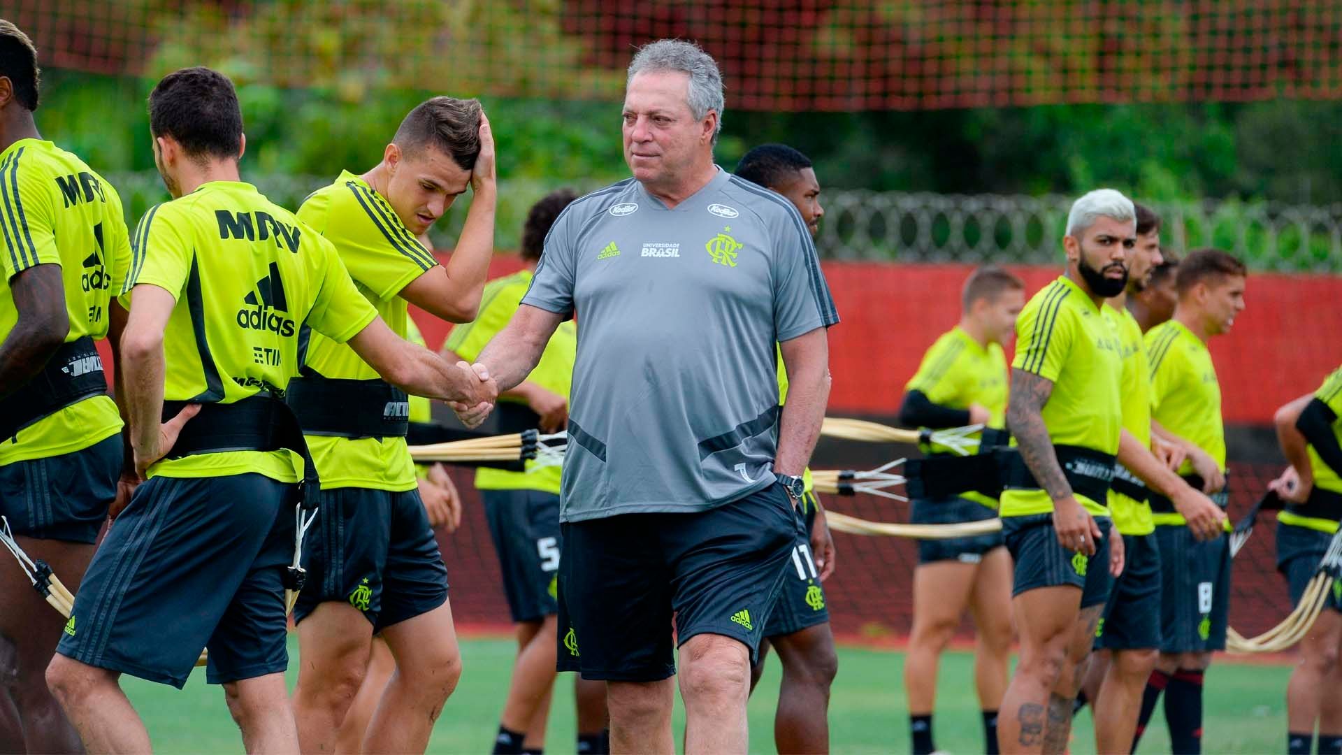 Abel Braga Flamengo treino CT 06 02 19