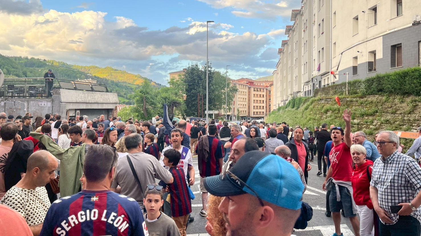 20250503-laliga-mediatour-day3-eibar-fan