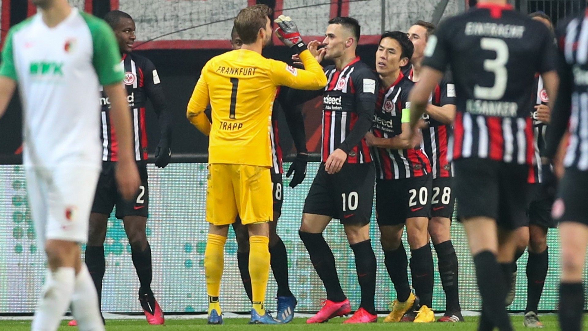 Eintracht Frankfurt Bundesliga Kevin Trapp Filip Kostic 2020