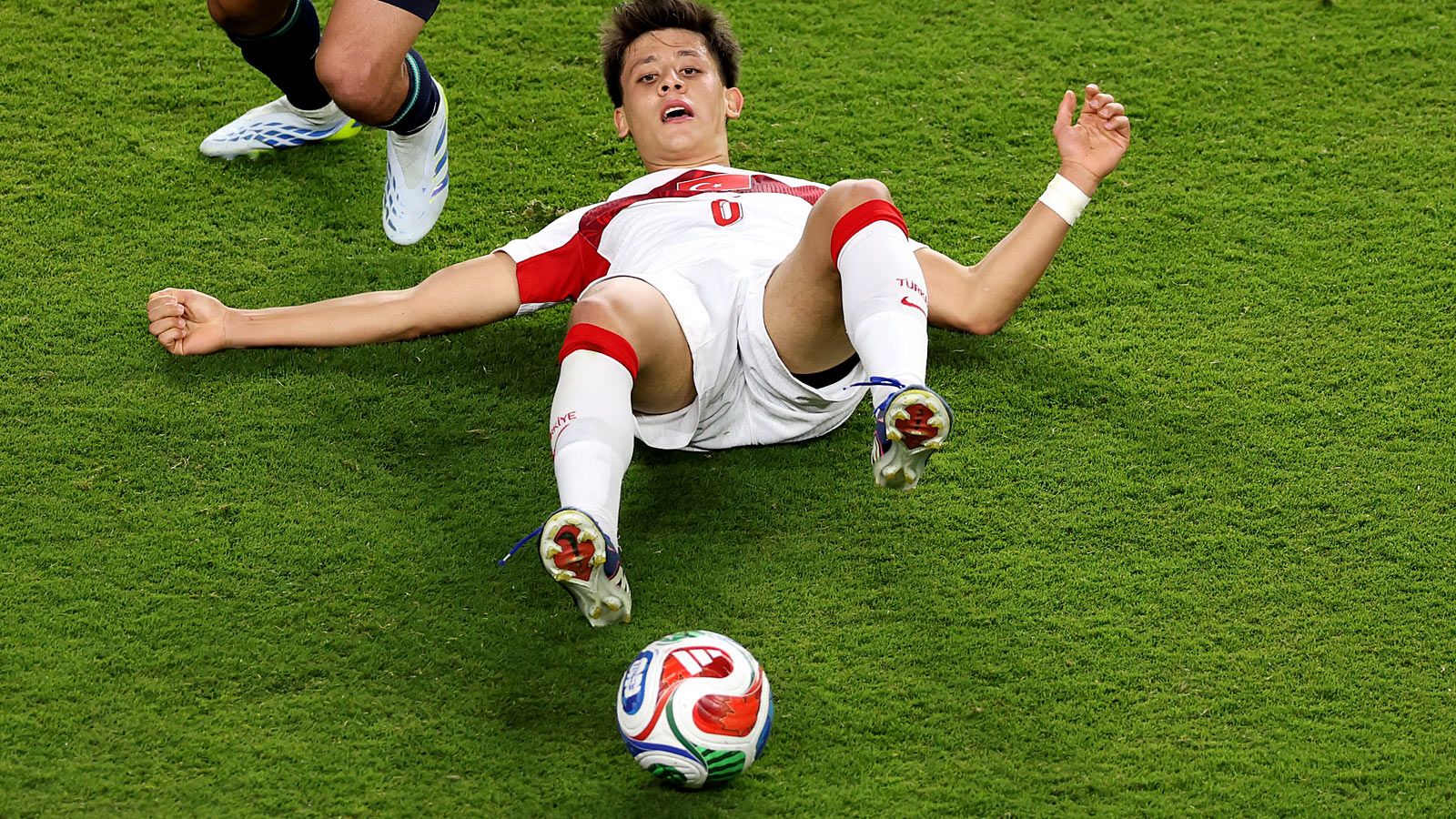 arda gueler tuerkei paraguay