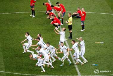 روسيا إسبانيا