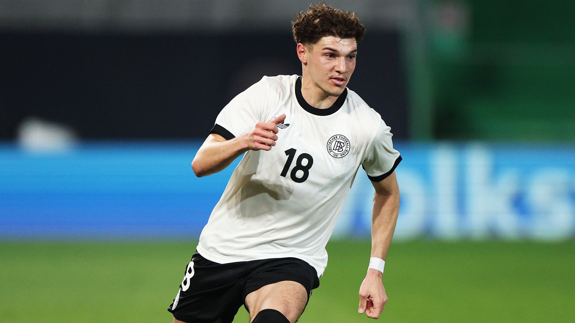 U21 Mert Kömür of Germany controls the ball 