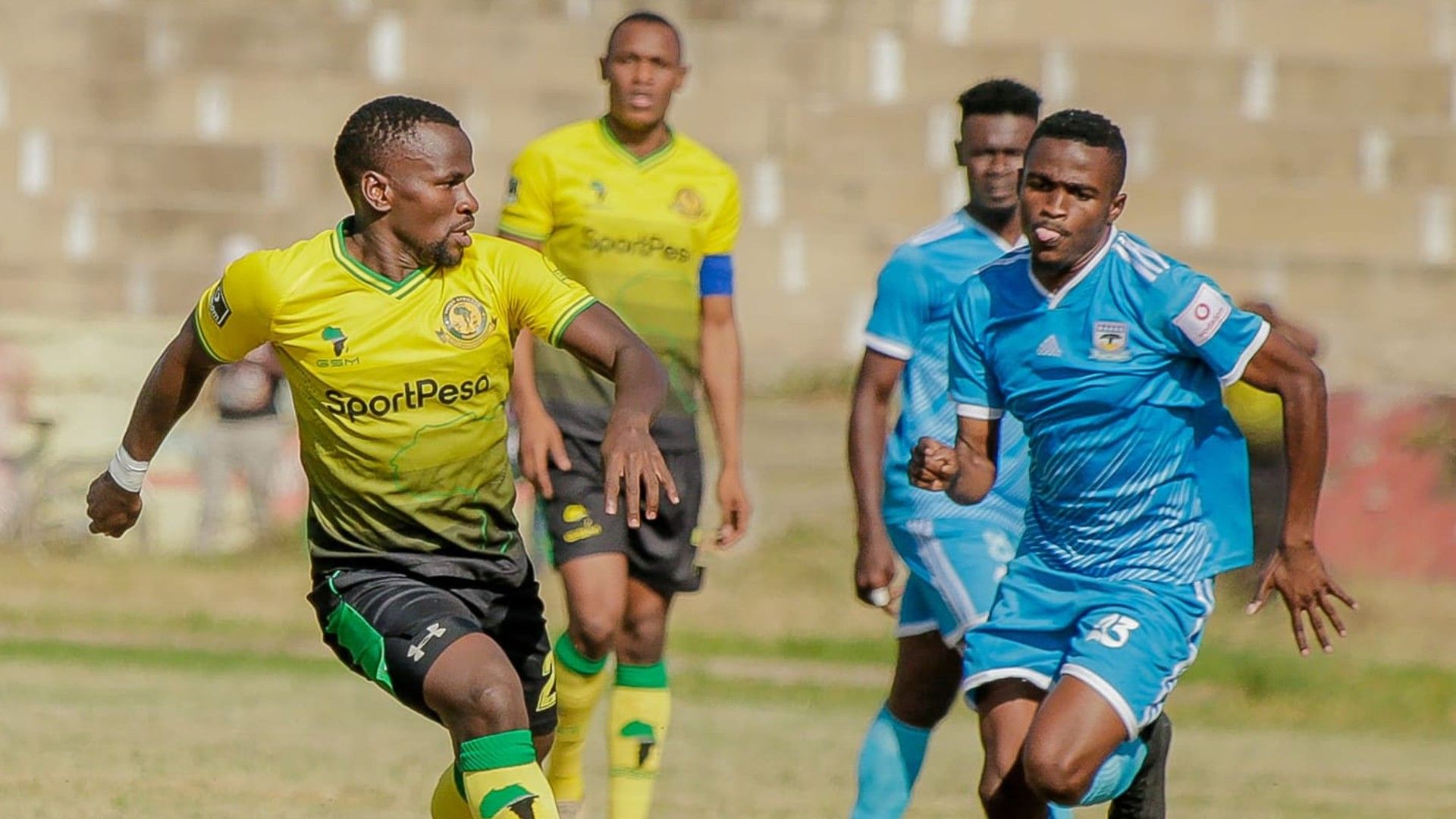 Deus Kaseke of Yanga vs Ruvu Shooting.