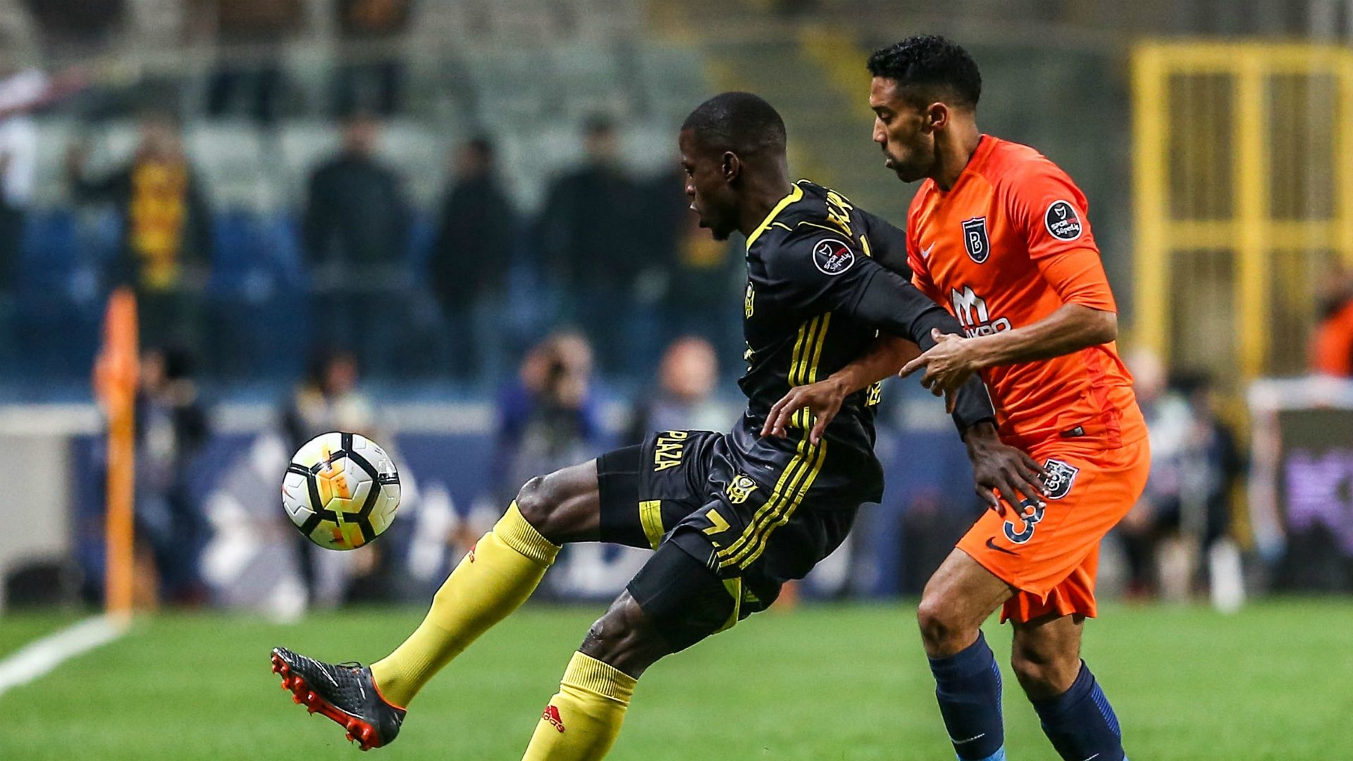 Michael Pereira Gael Clichy Basaksehir Yeni Malatyaspor 04062018