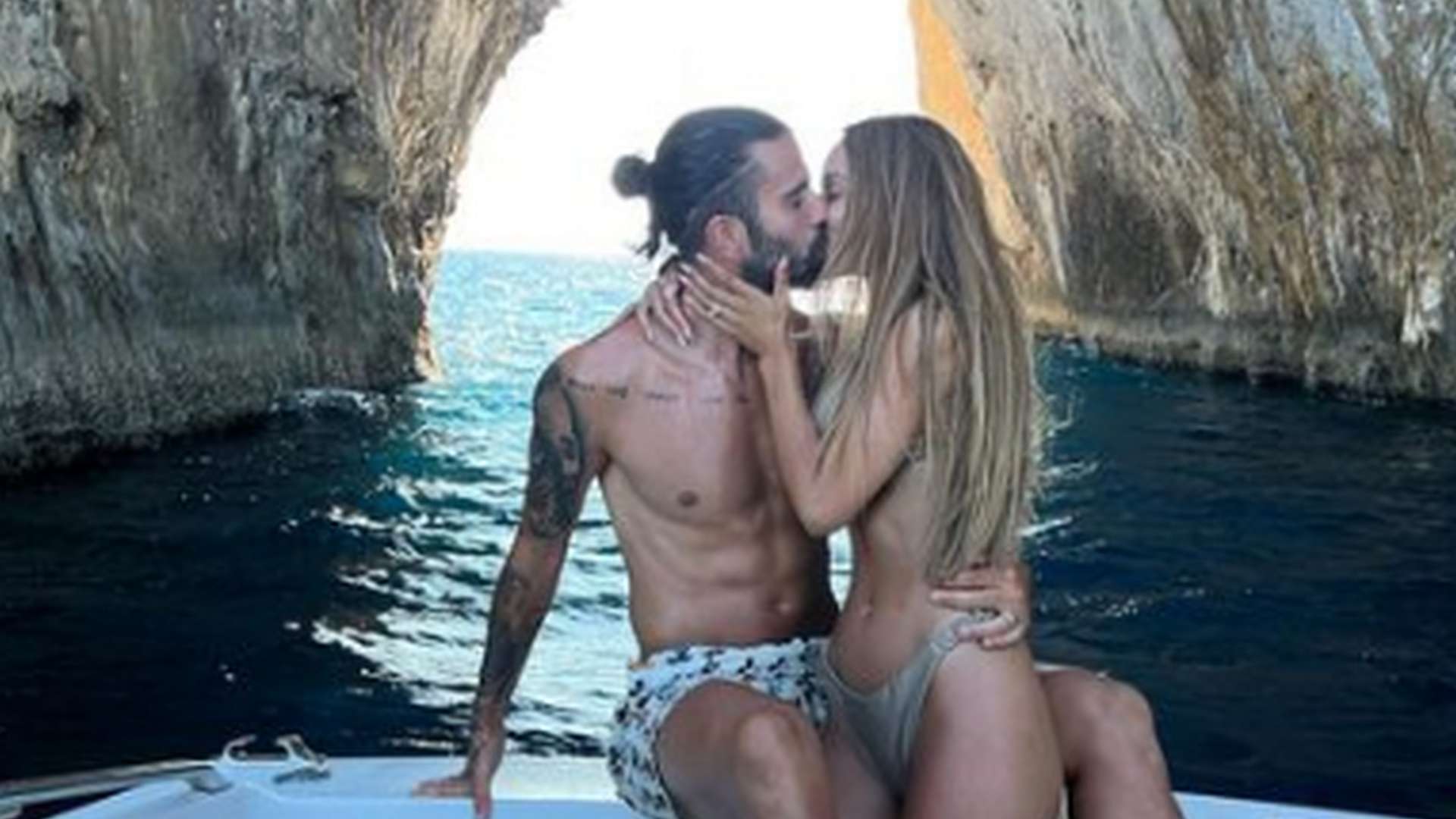 Sergio Oliveira & Cristiana Gonçalves Pereira