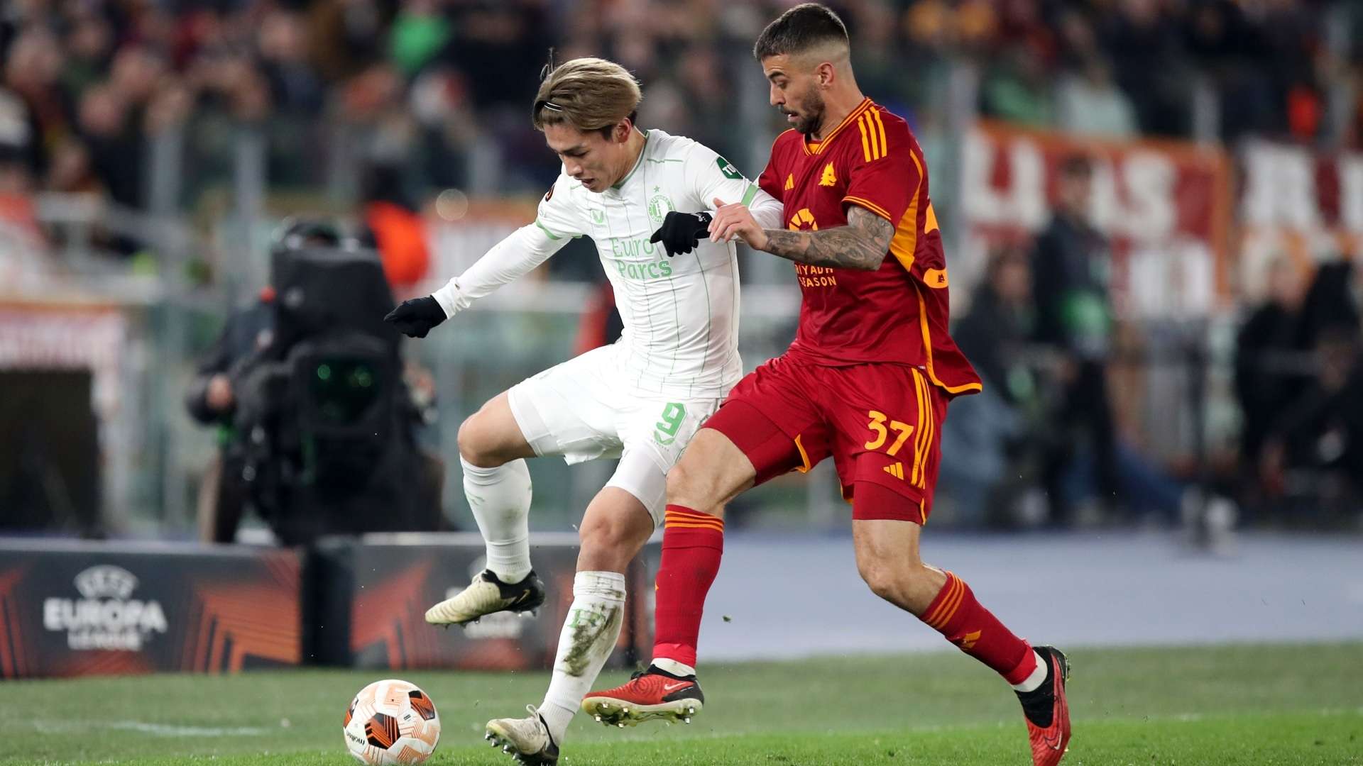 2024-02-22-feyenoord-ayase-ueda-roma-spinazzola