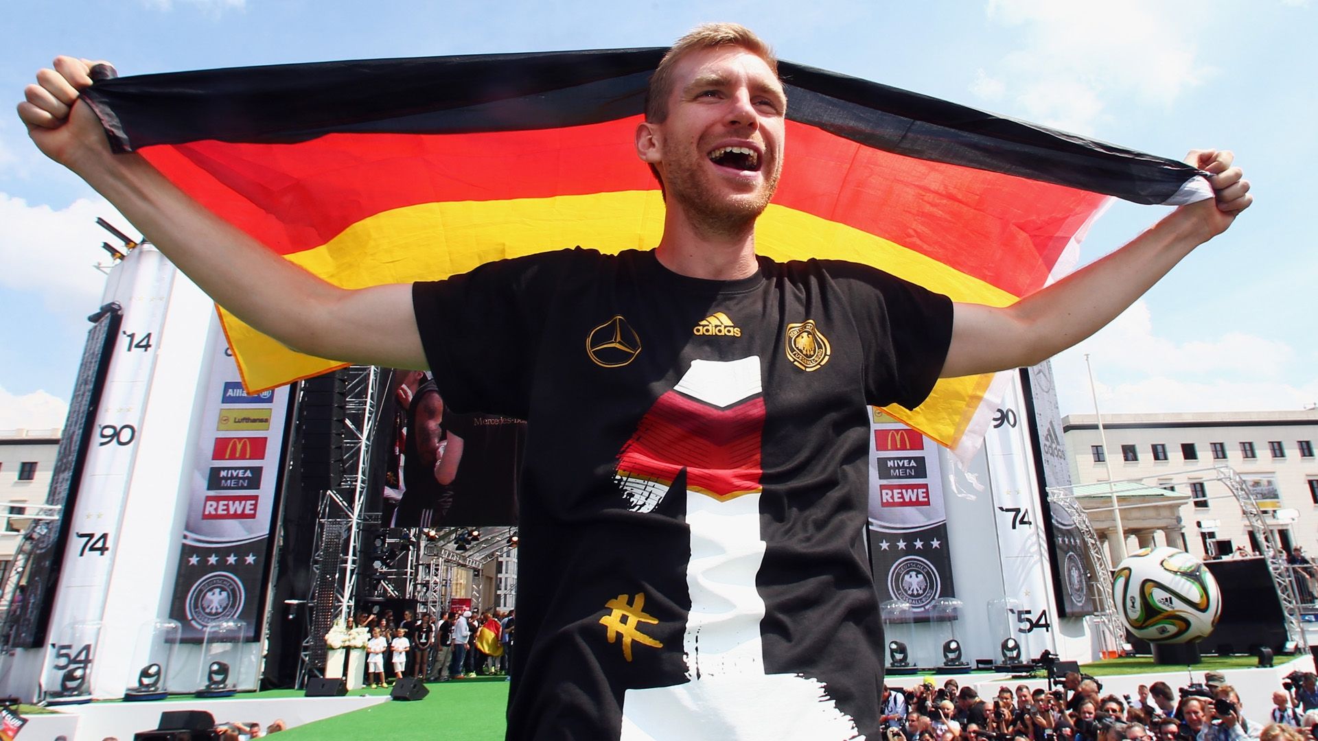 Per Mertesacker 2014