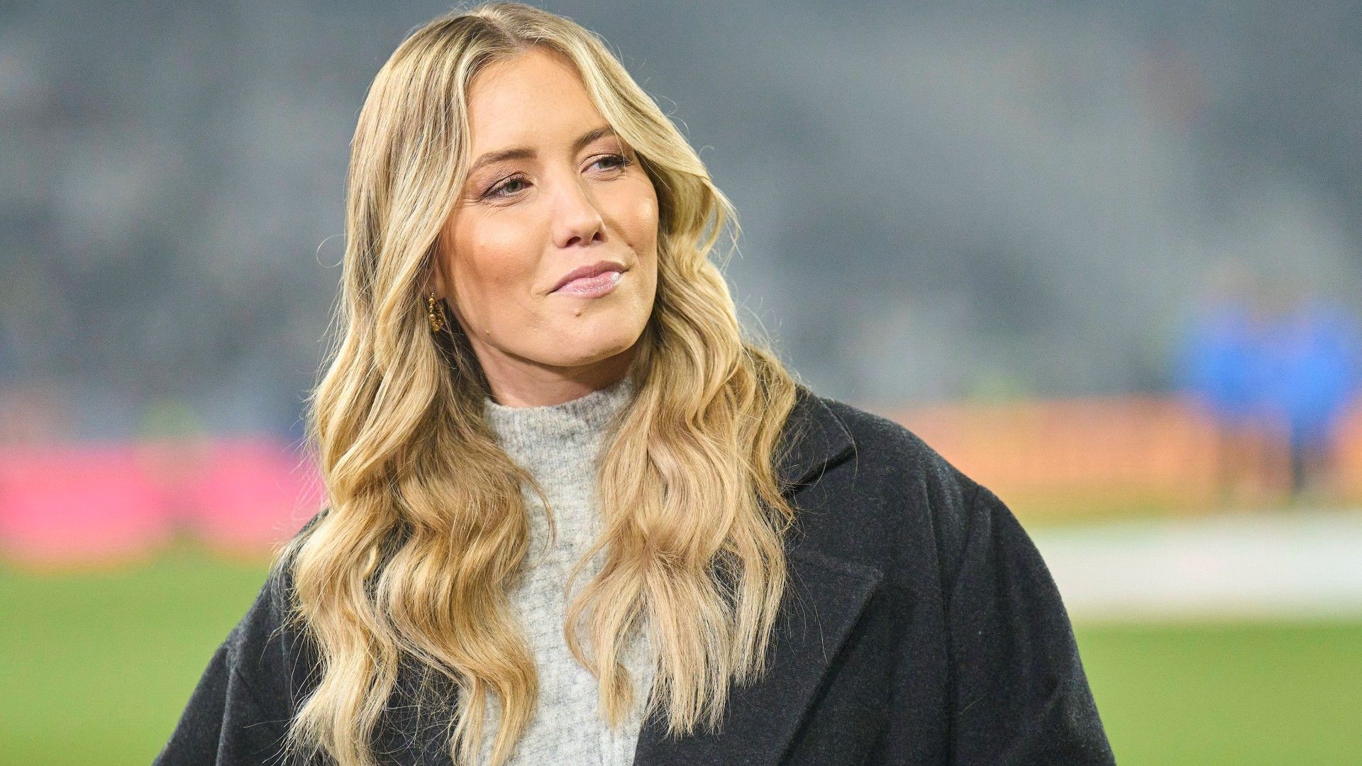 Laura PAPENDICK, TV presenter, Sportmoderatorin 