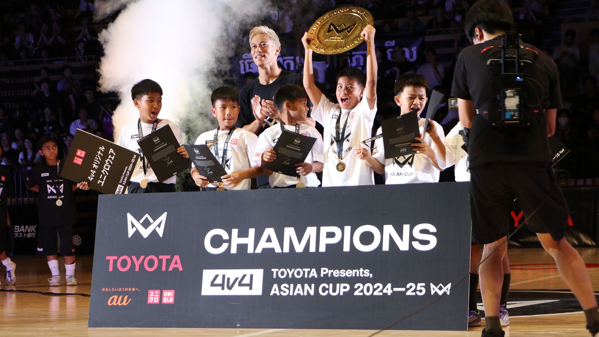 本田圭佑考案の「4v4」、初の国際大会が開催！ 日本優勝ならずで