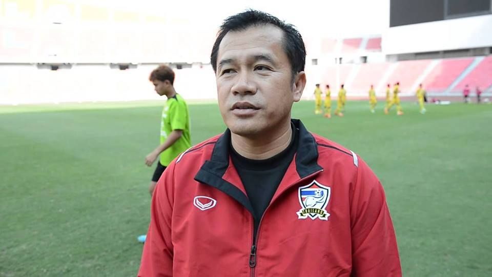 สะสม พบประเสริฐ