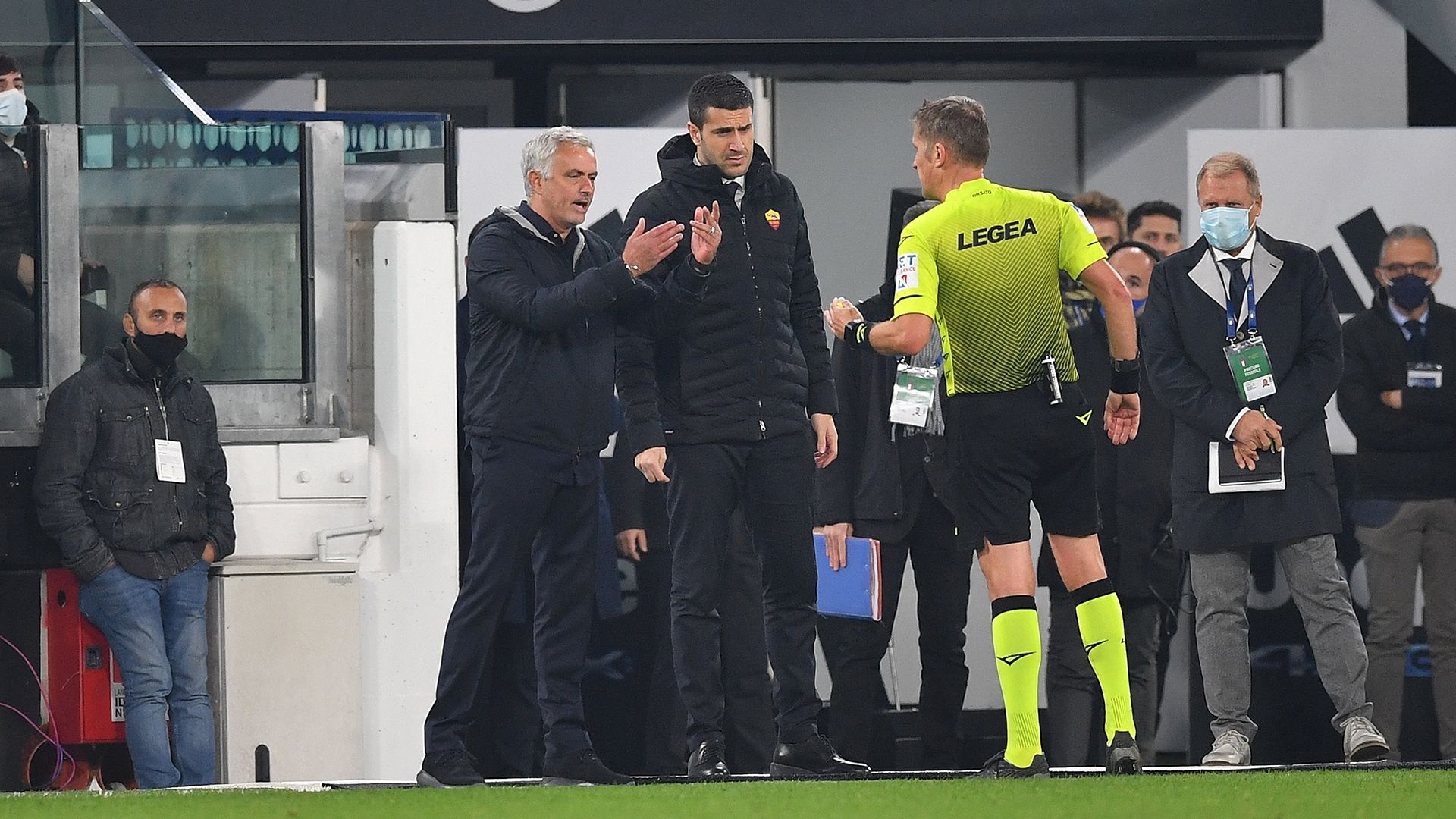 jose-mourinho-juventus-roma