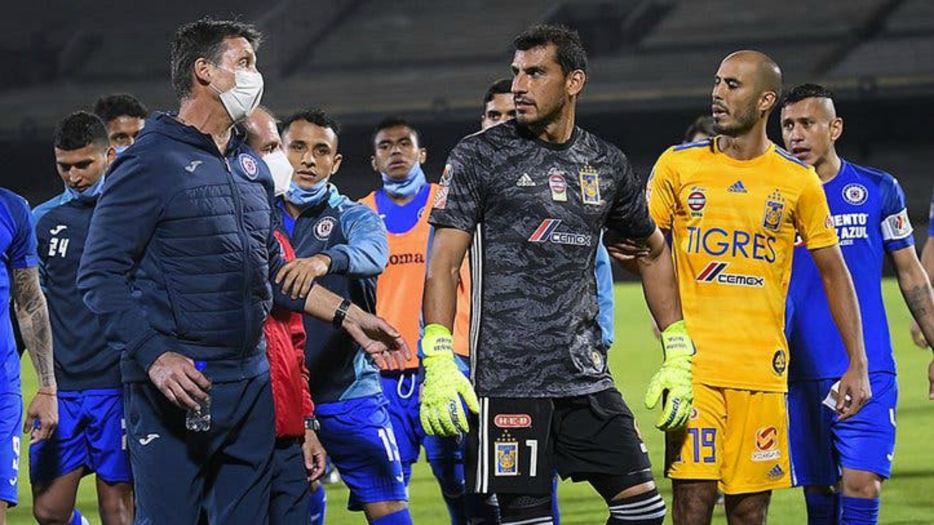 Robert Siboldi Nahuel Guzmán Guido Pizarro Cruz Azul Tigres Copa GNP