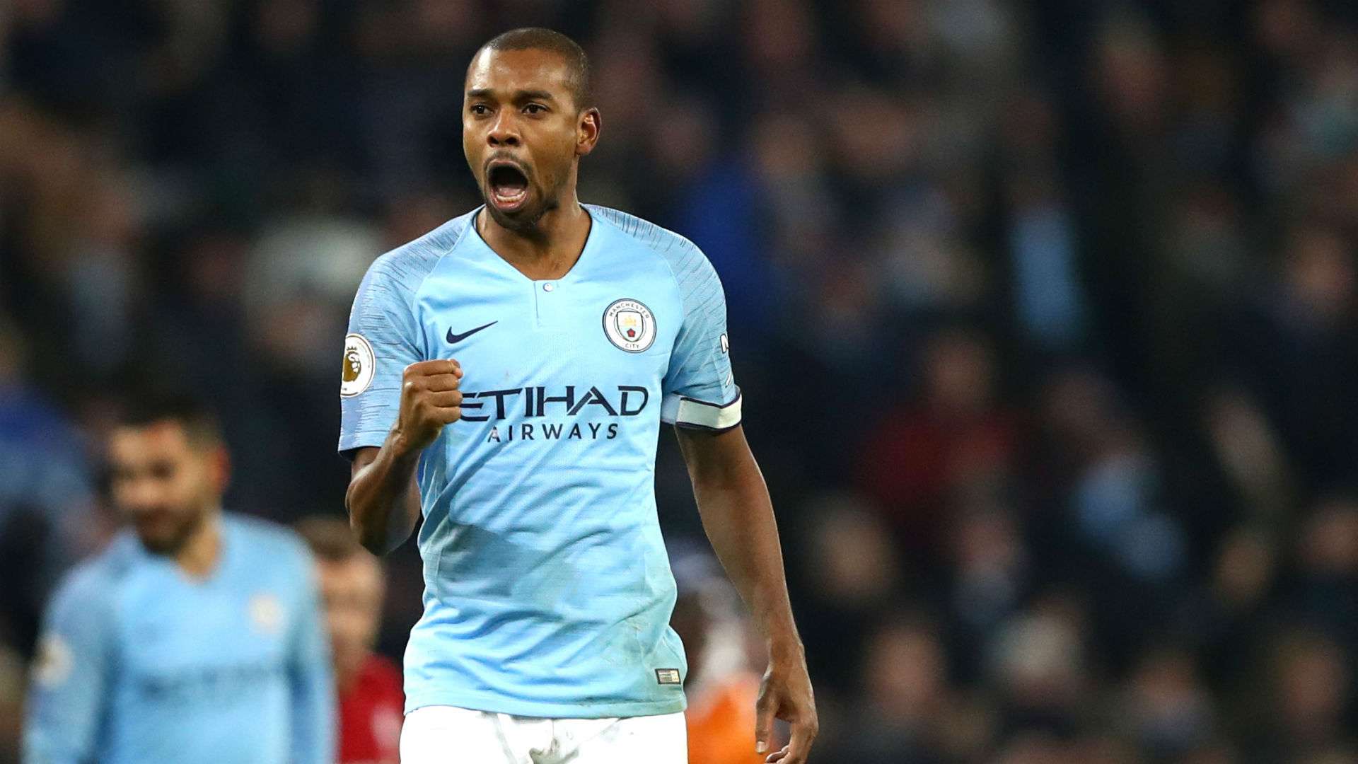 Fernandinho Manchester City Liverpool 03012019