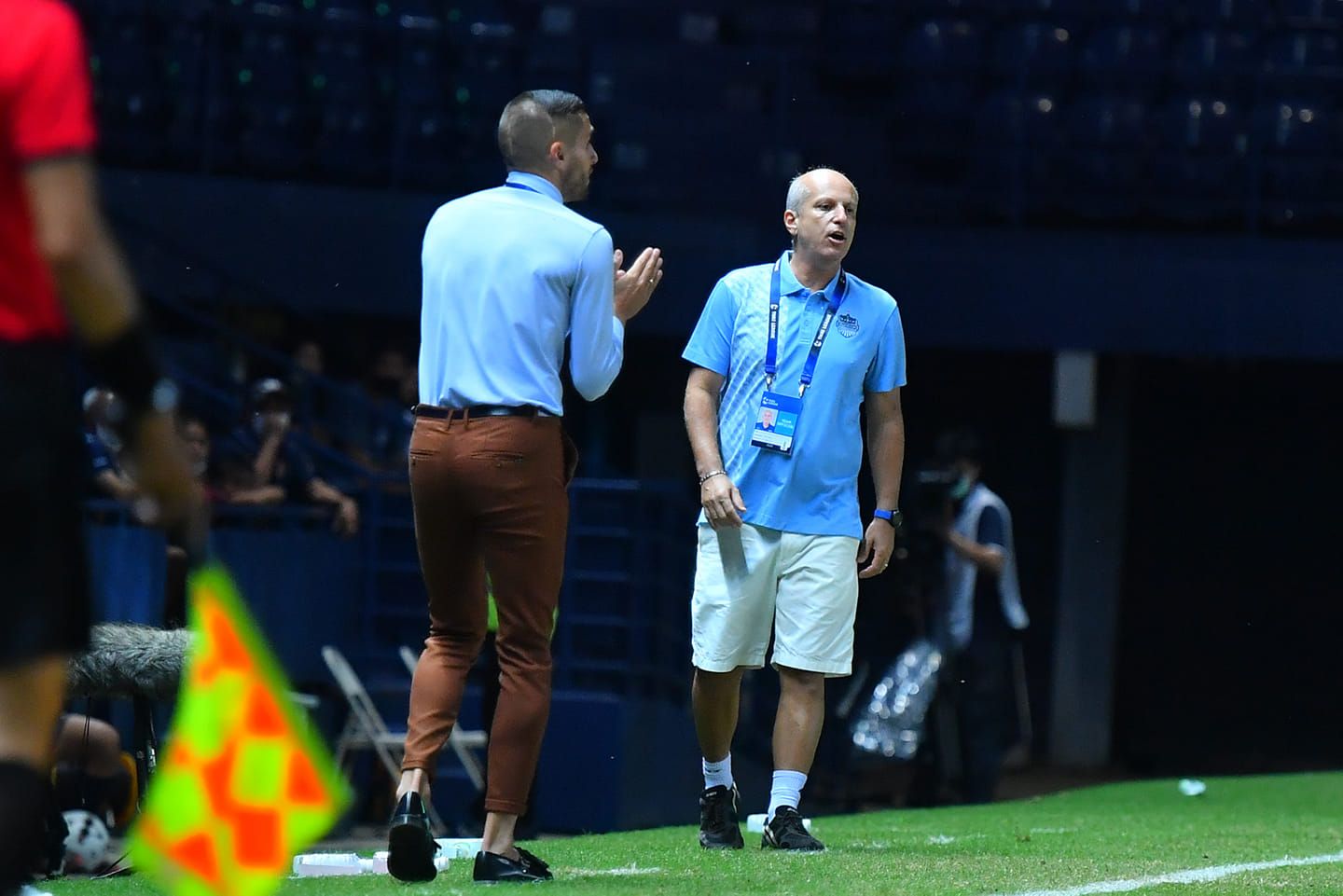 อเล็กซานเดร กามา - มาริโอ ยูรอฟสกี้