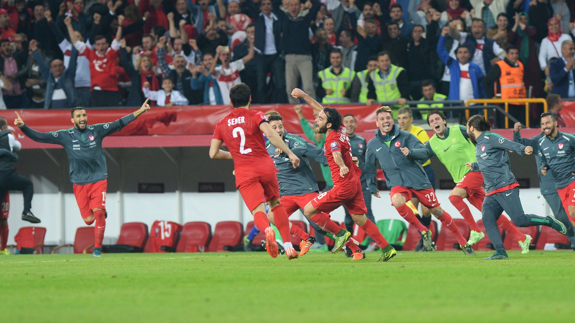 Selcuk İnan. Turkiye vs İzlanda. 10.14.2015