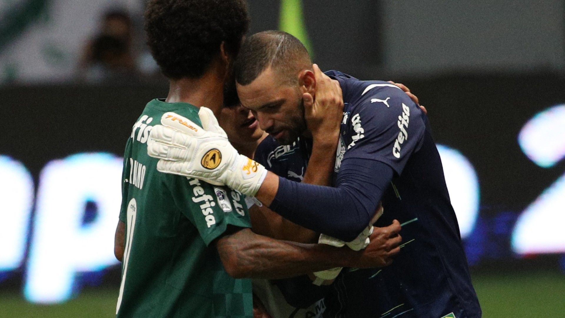 Luiz Adriano Weverton Recopa Sul-Americana 2021