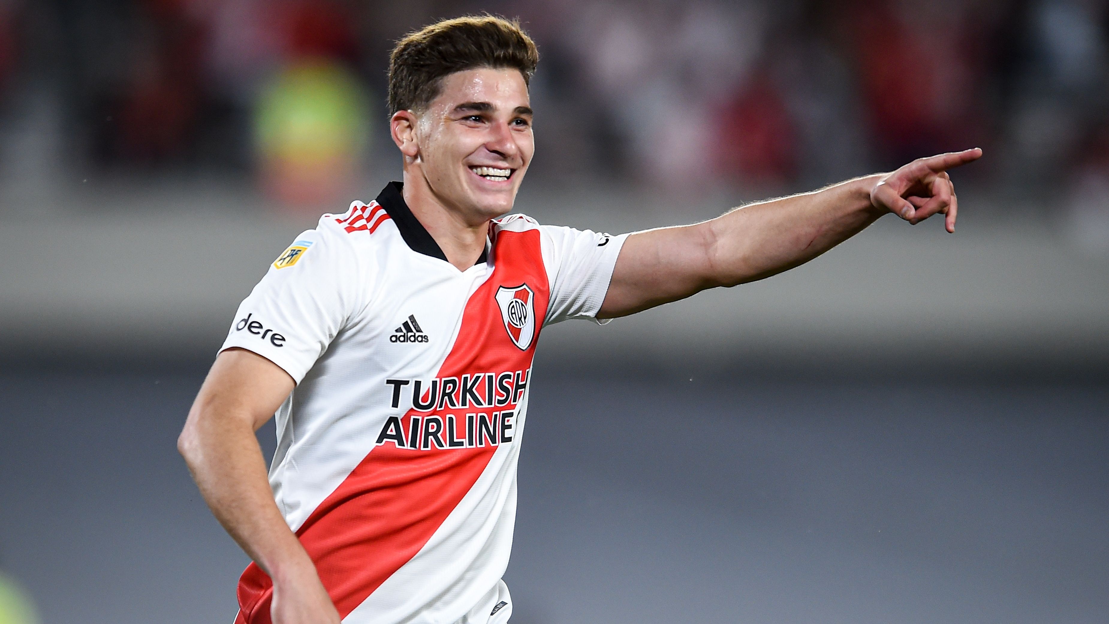 Julian Alvarez River Plate