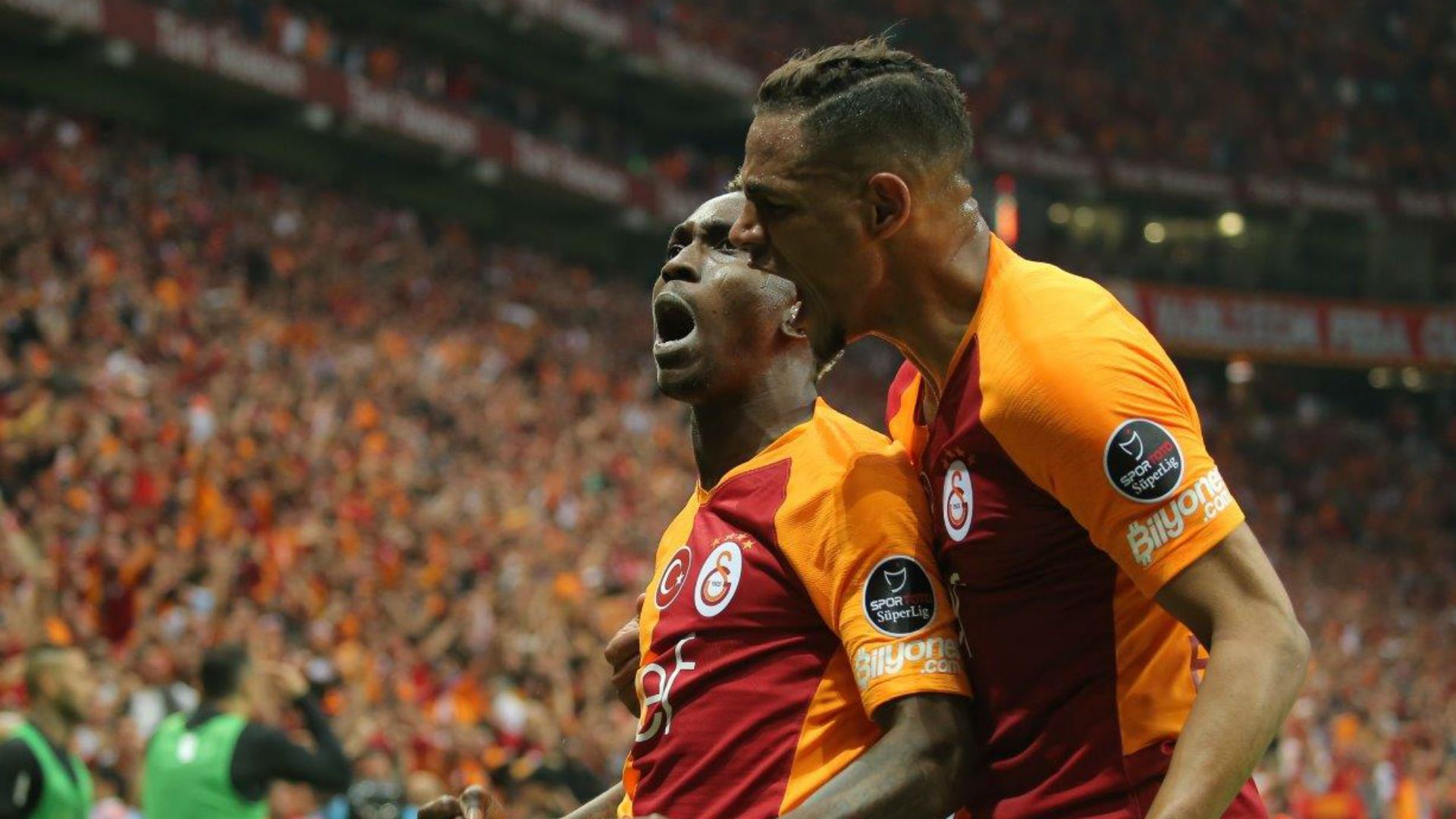 Galatasaray Besiktas Onyekuru fernando 04052019