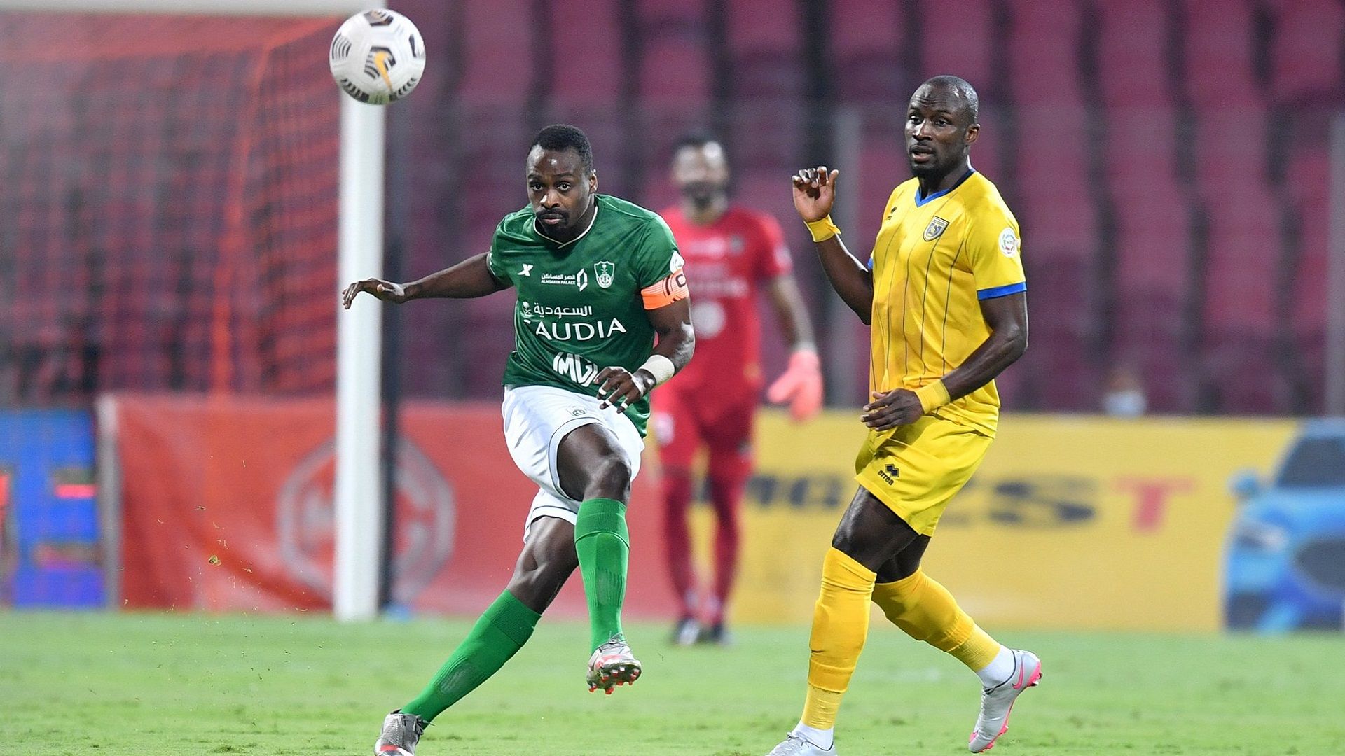 Motaz Hawsawi Al Ahli Al Taawon SPL 2020-2021