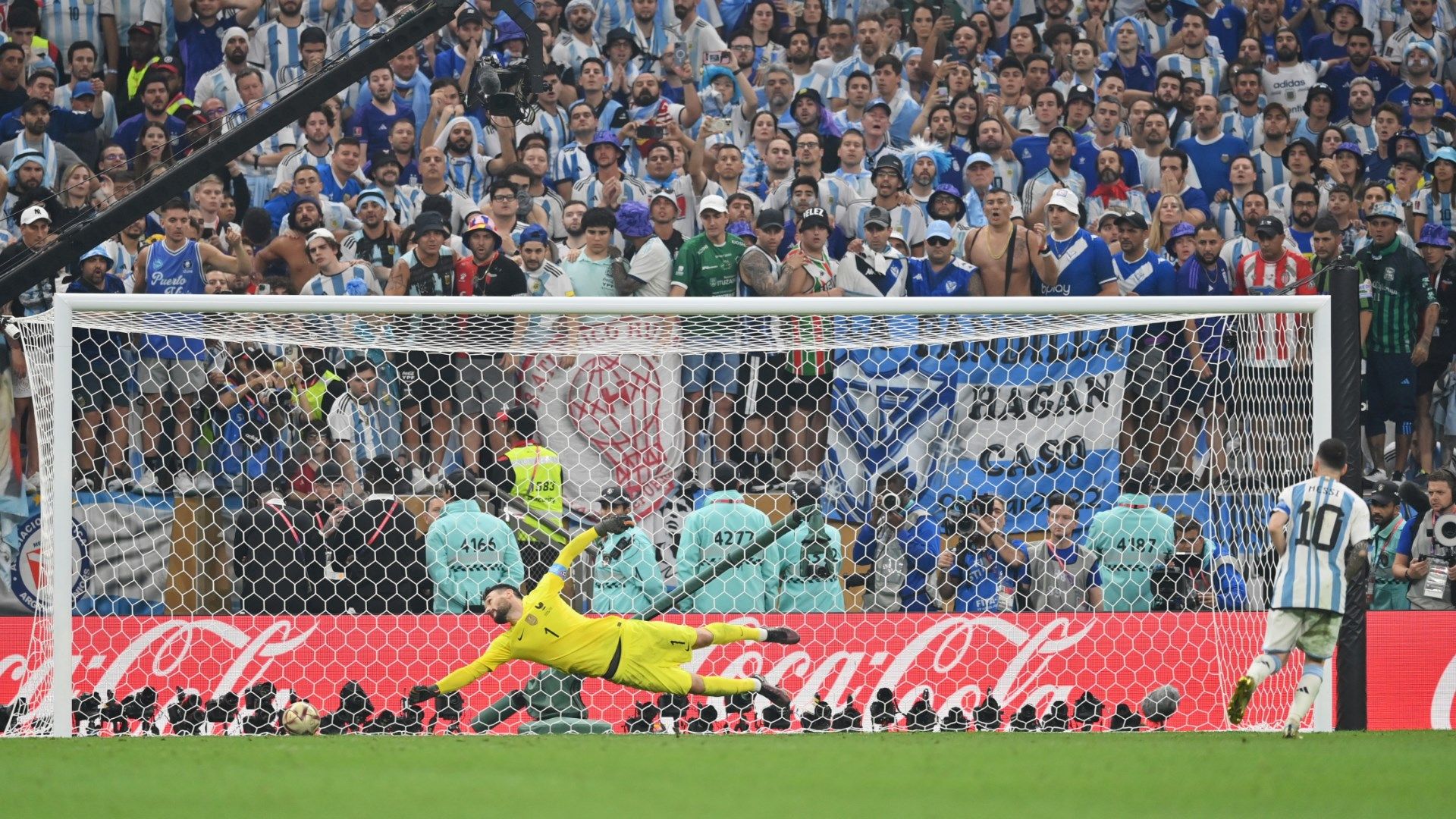Lionel Messi penalty Argentina France
