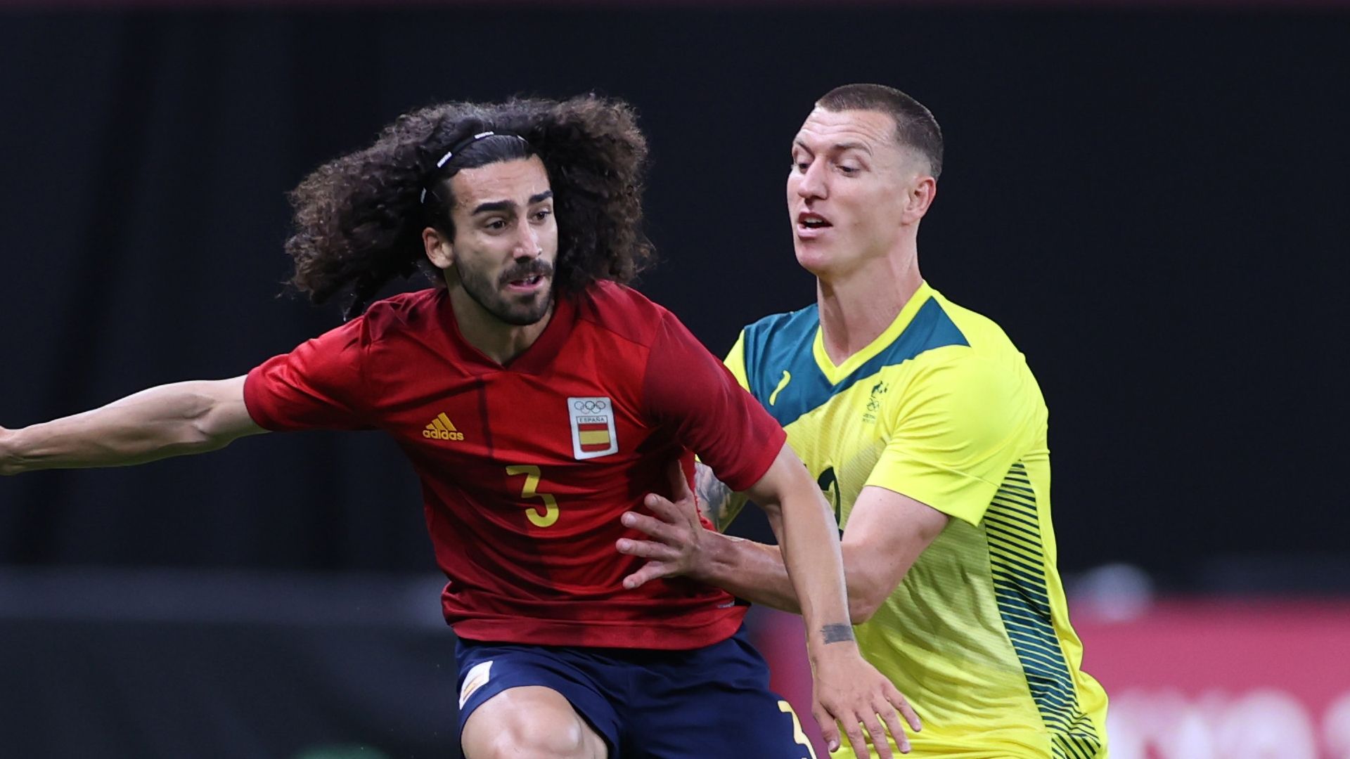 Cucurella, en el Australia vs. España