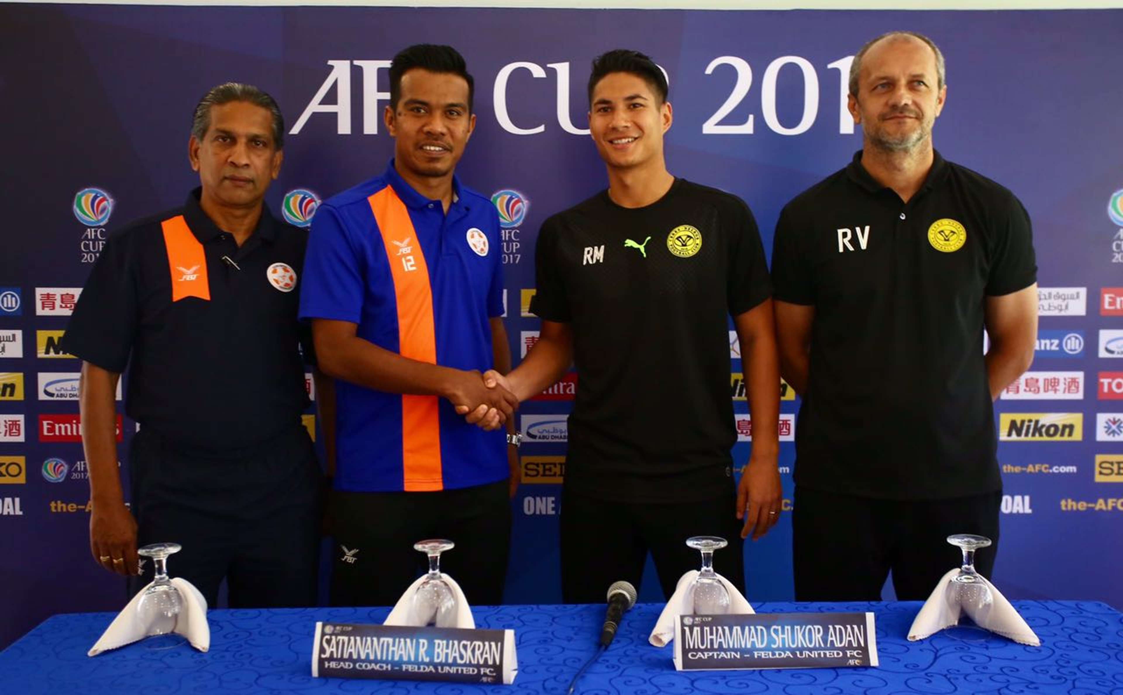 B. Sathianathan, Shukor Adan, Felda United, Roland Muller, Risto Vidakovic, Ceres Negros FC