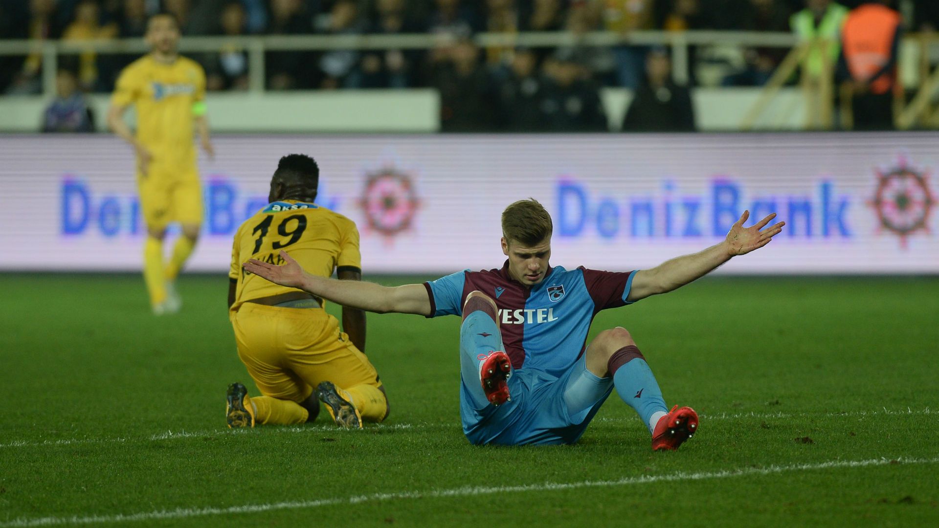 Alexander Sorloth Yeni Malatyaspor v Trabzonspor 03112020