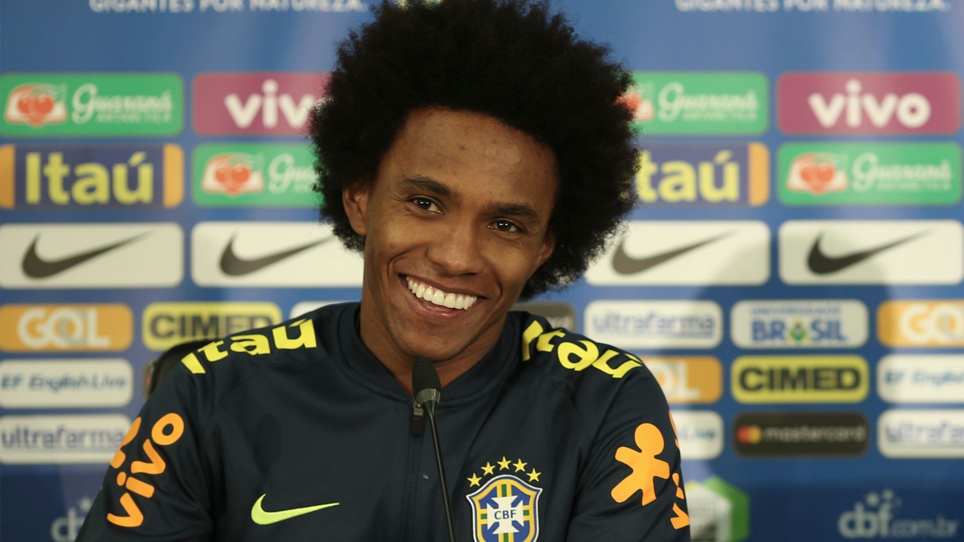 Willian Brasil coletiva  21 03 18