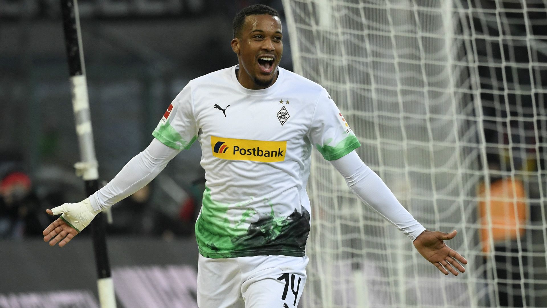 Alassane Plea Borussia Monchengladbach 2020