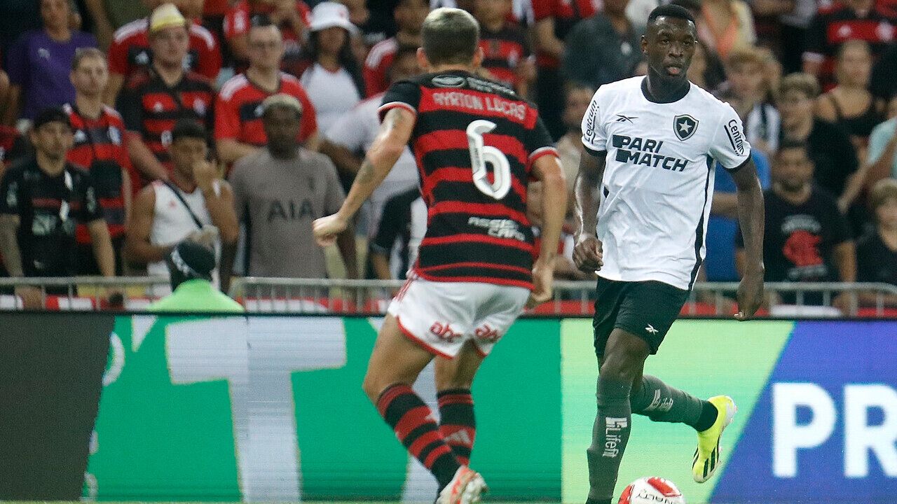Luis Henrique e Ayrton Lucas, Flamengo x Botafogo, Carioca, 2024