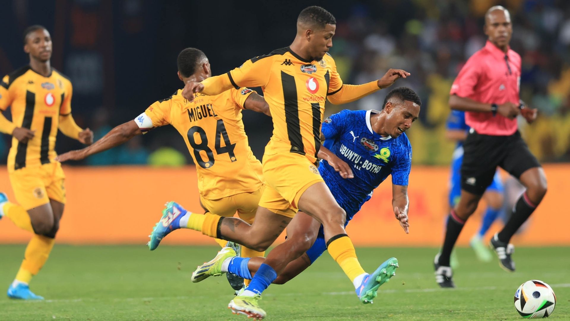 Rushwin Dortley, Inacio Miguel and Lucas Ribeiro, Kaizer Chiefs vs Mamelodi Sundowns