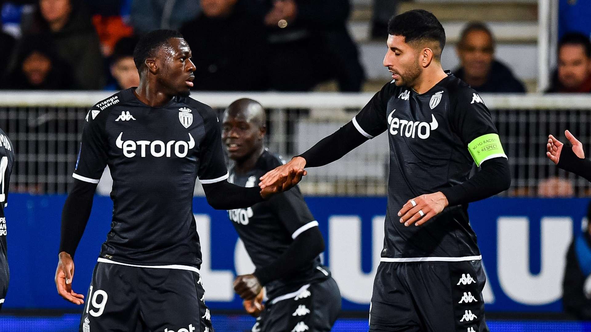 Guillermo Maripán Monaco Auxerre 28122022