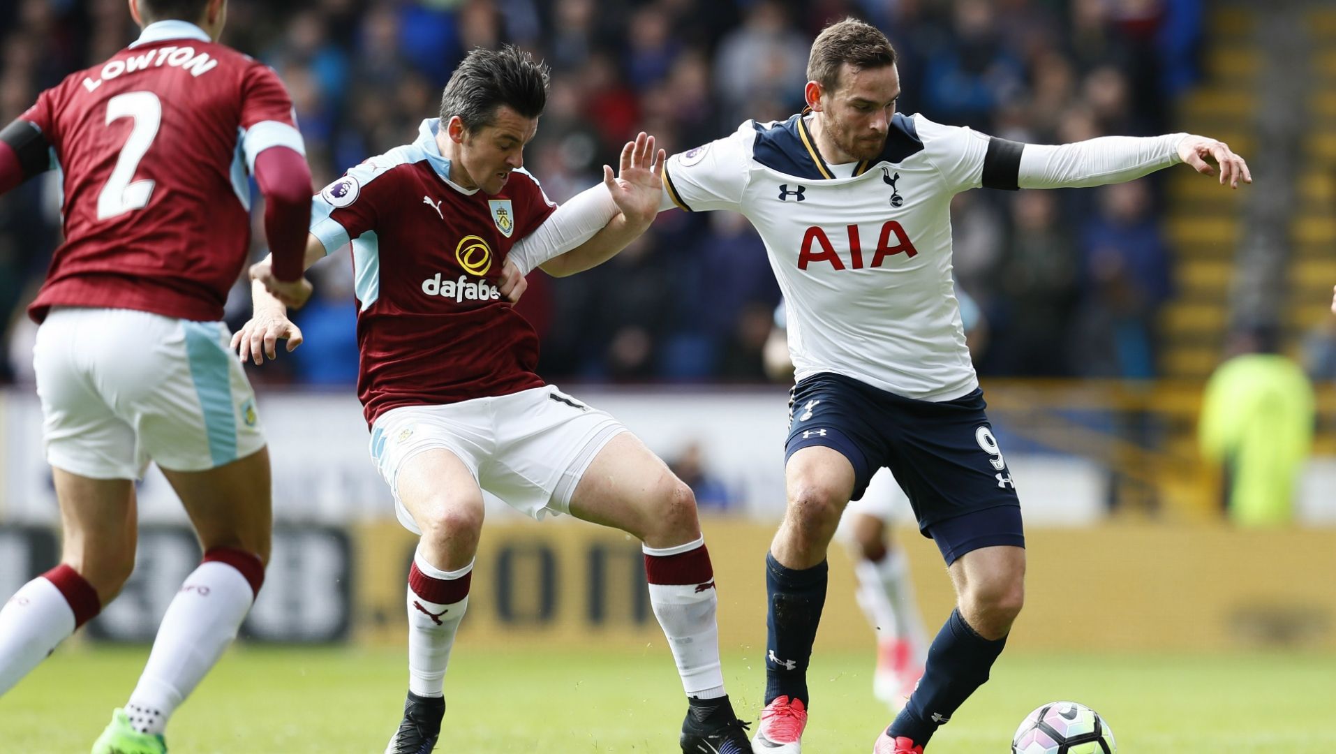 Joey Barton, Vincent Janssen, Burnley - Tottenham Hotspur, Premier League, 04012017