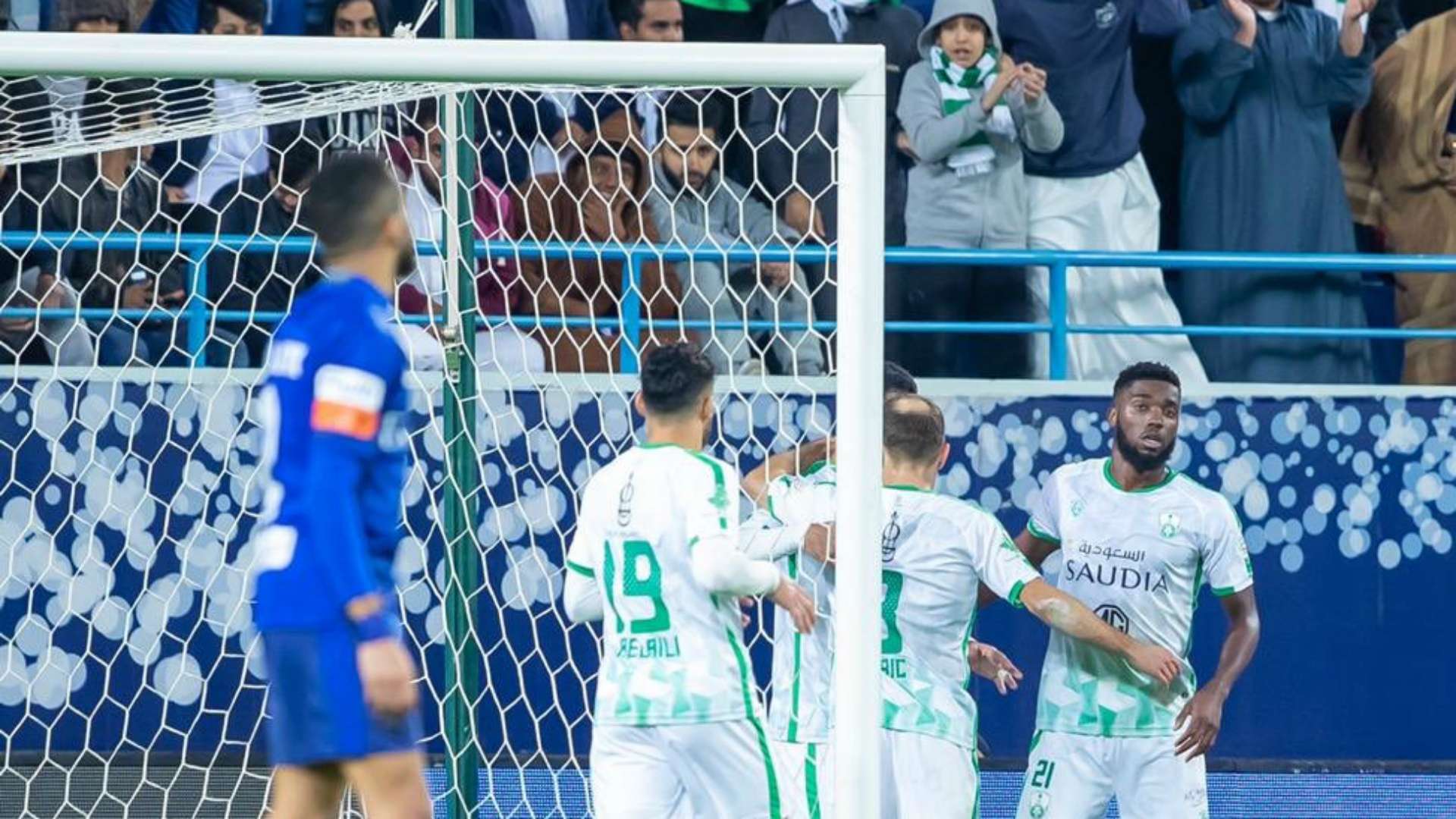 الأهلي الهلال الدوري السعودي