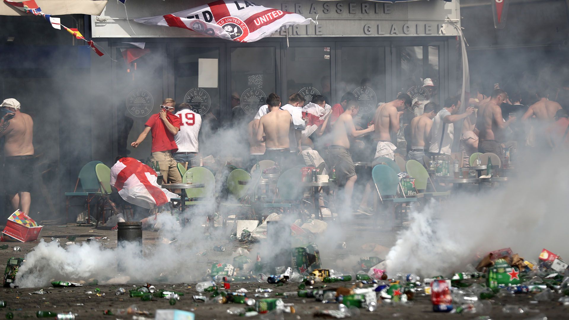 English Russia violence in Marseille