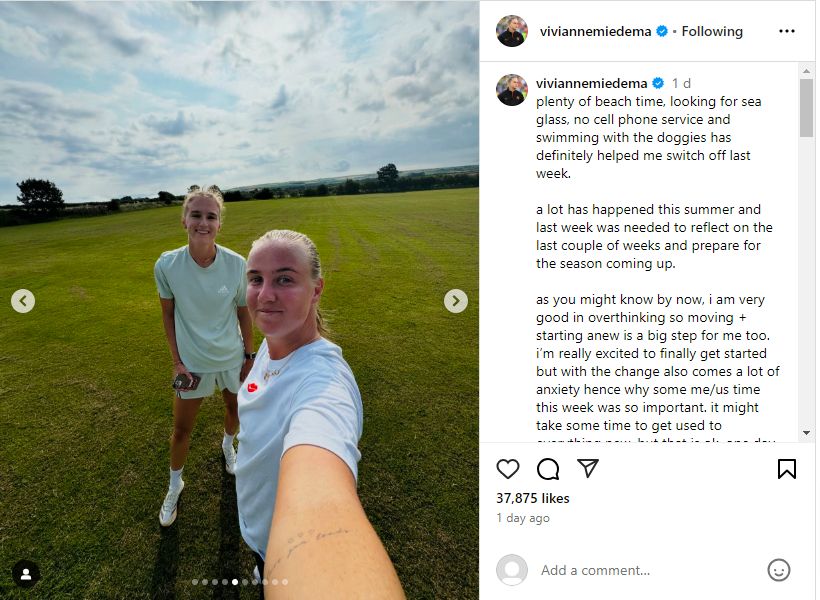 Vivianne Miedema Beth Mead split 