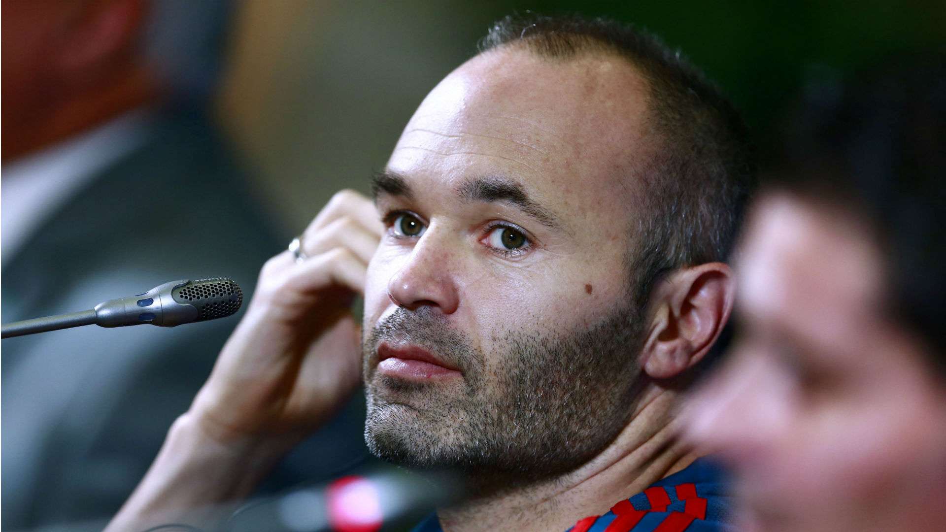 Iniesta Espanha 19 06 2018