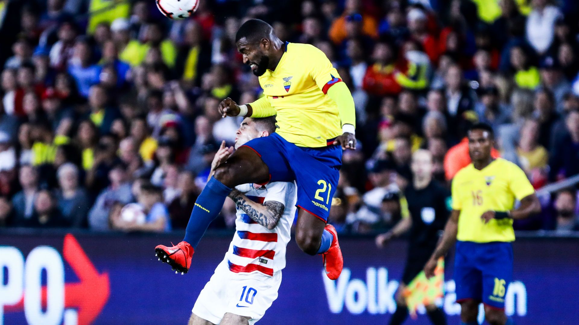 Gabriel Achilier Christian Pulisic USA Ecuador 2019