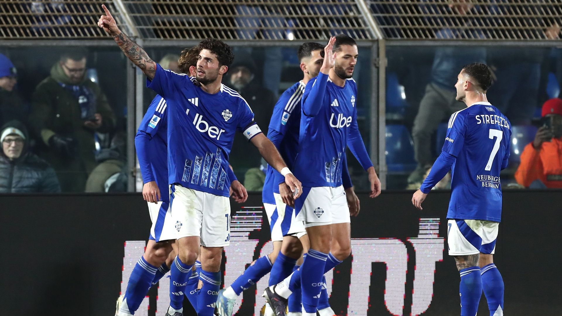 Como Cutrone esultanza 2024