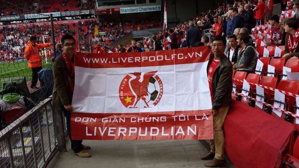 LFCVN Flag Anfield