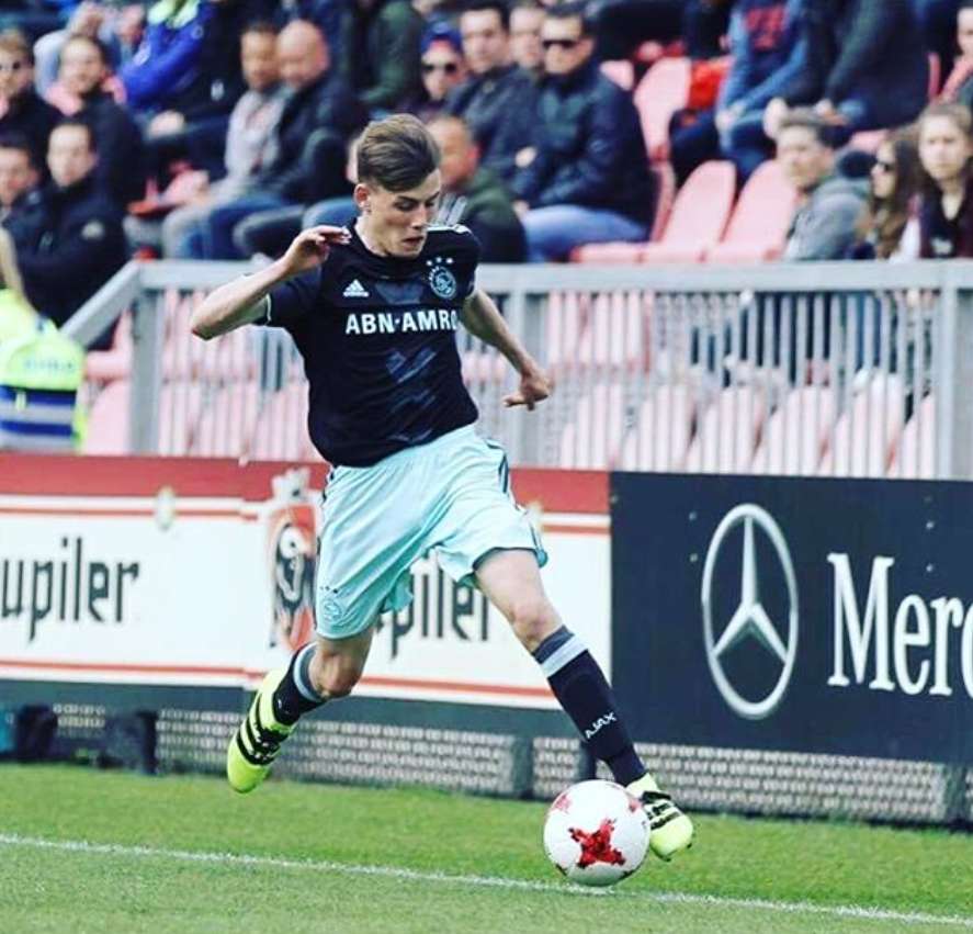 Schön Szabolcs Ajax