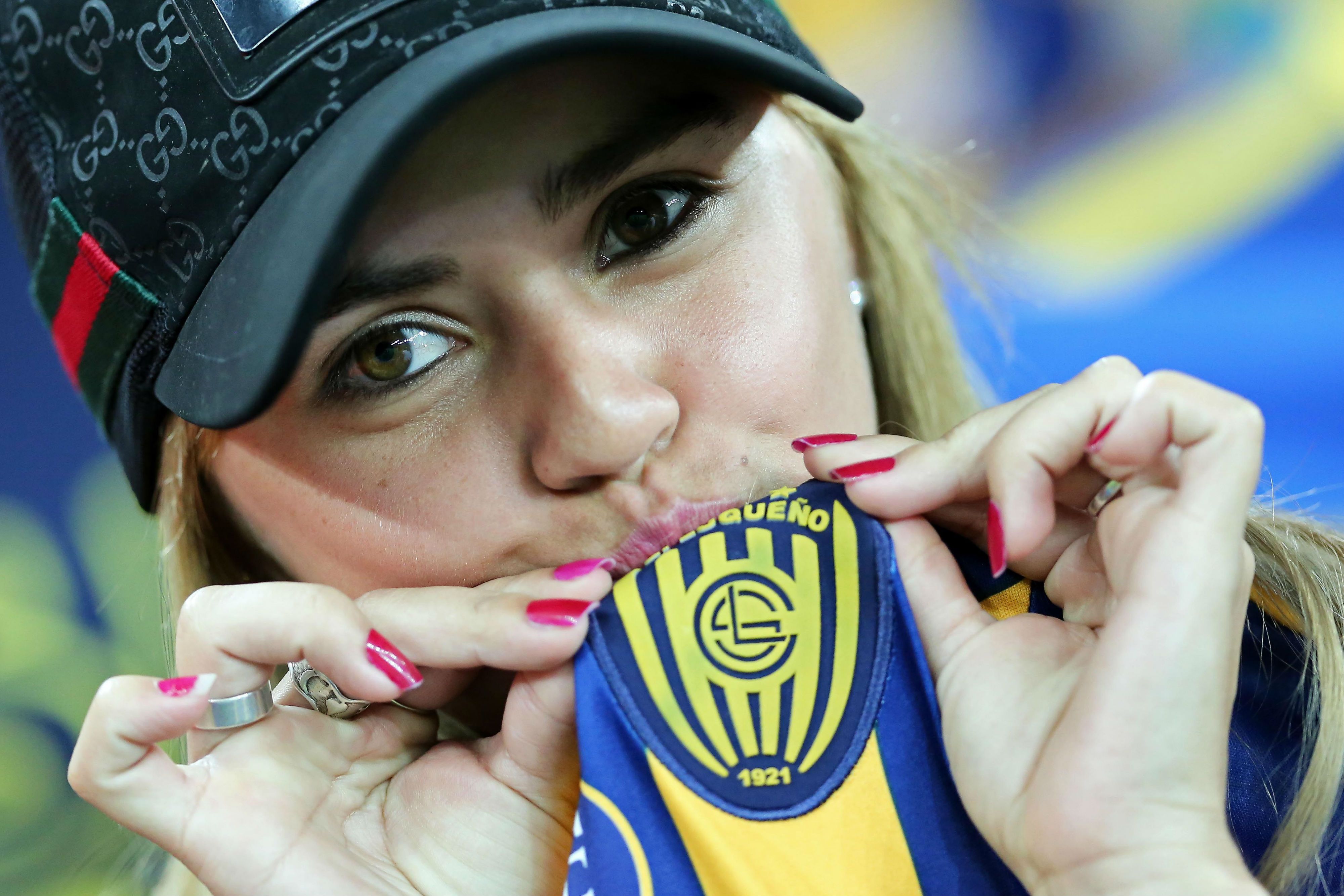 Luqueño Hinchas (Paraguay) 21-11-19