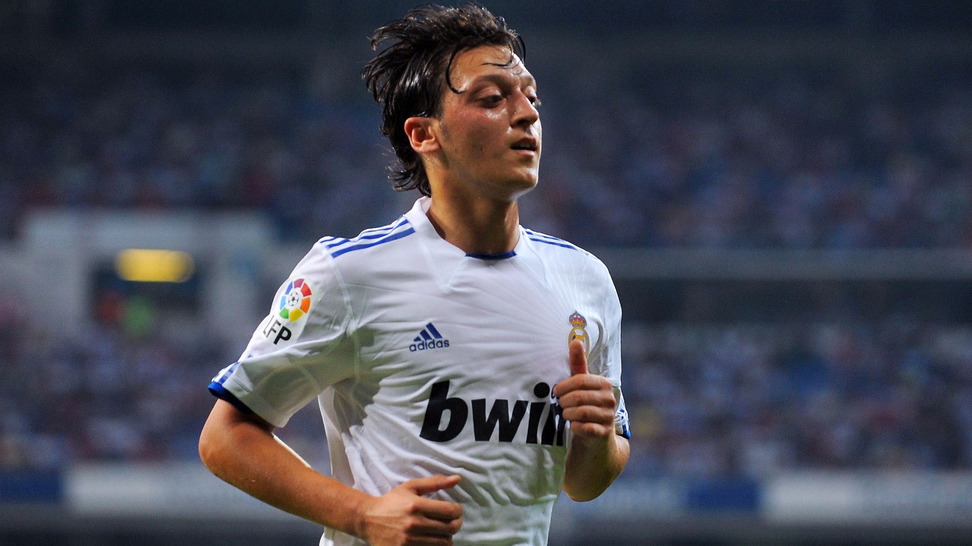 MESUT ÖZIL REAL MADRID