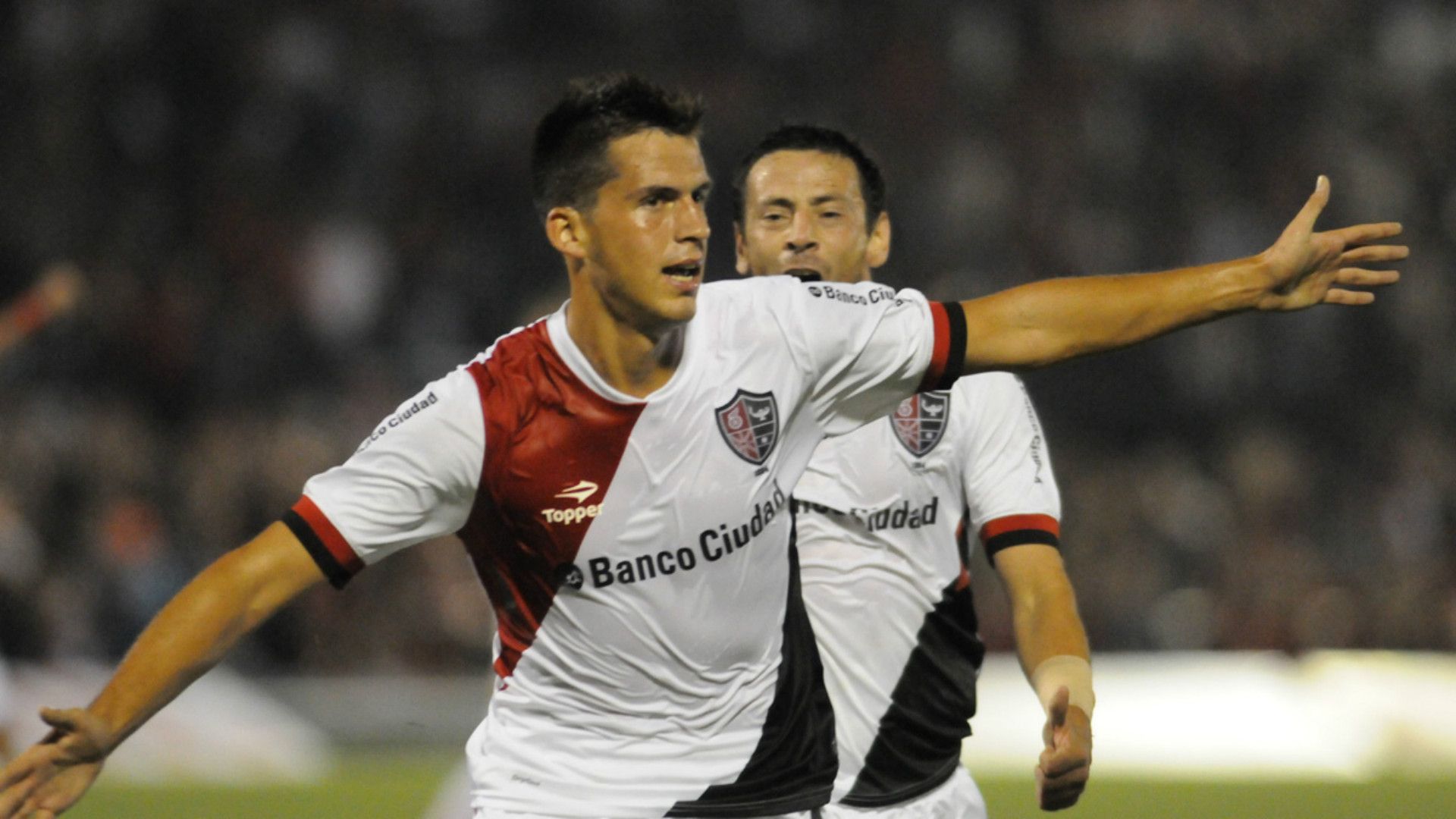 WB Nehuen Paz Newells 2015