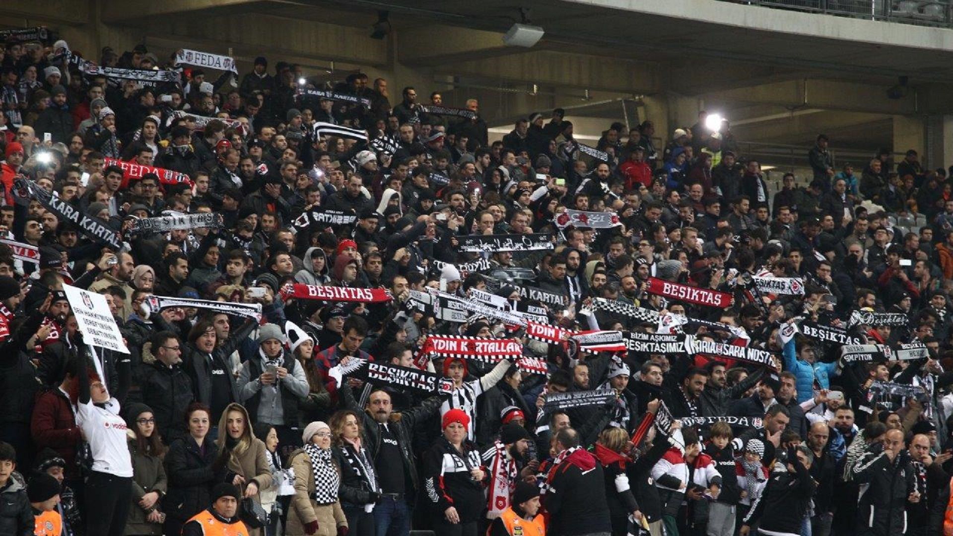 sz4214aj5es211lvxdmydu9wi