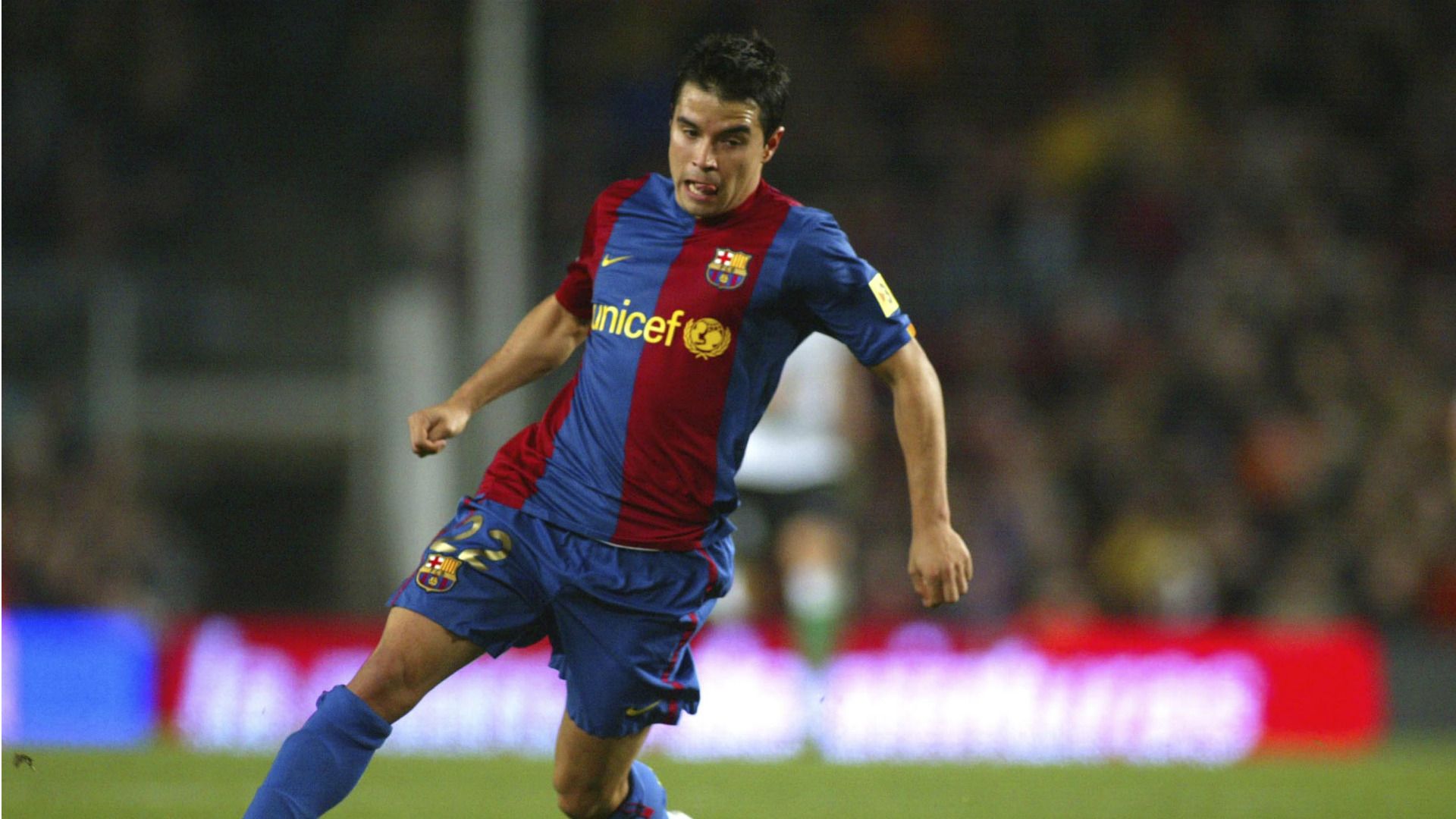 Saviola ex Barcelona player