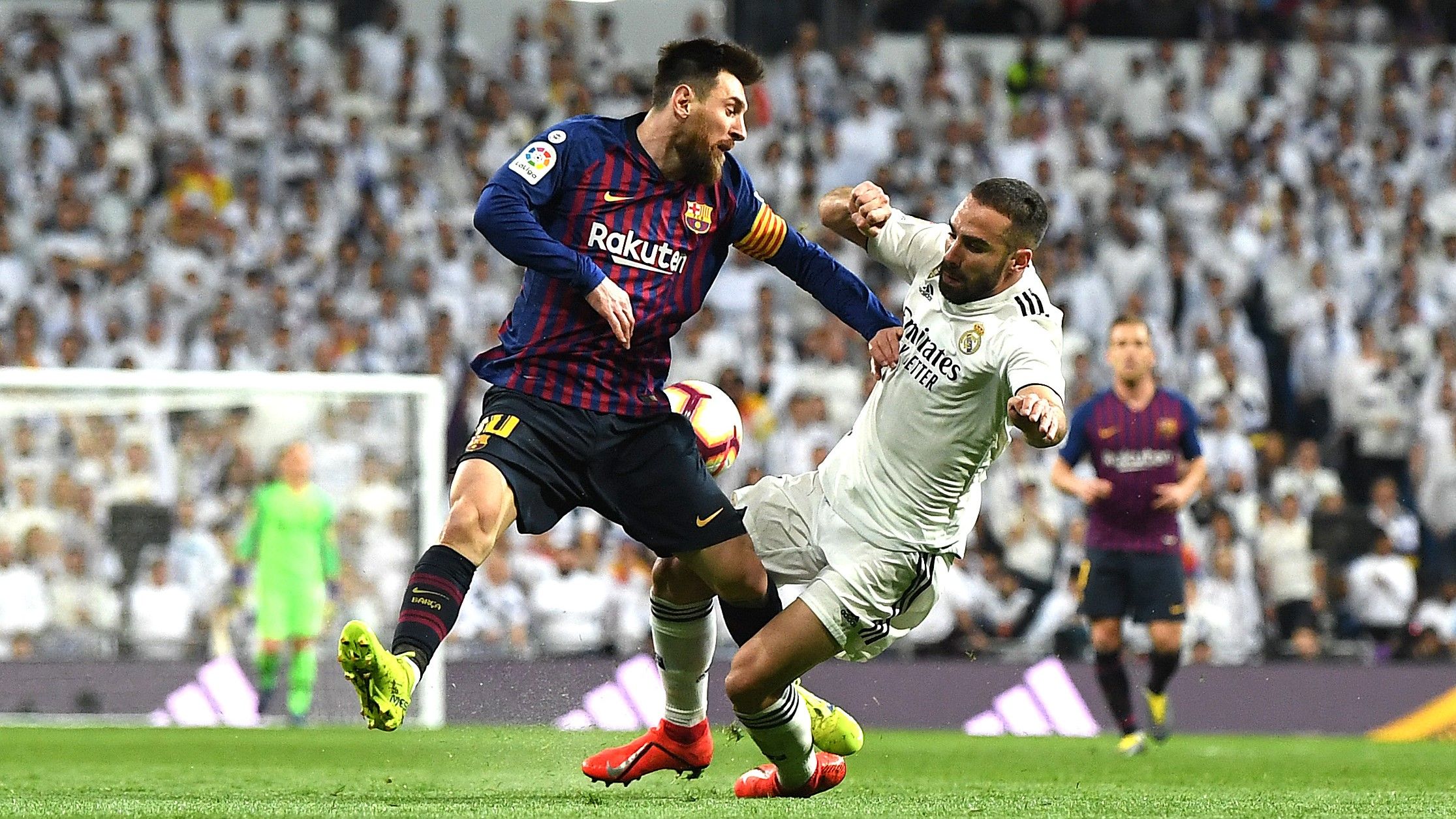 Lionel Messi Dani Carvajal Real Madrid Barcelona LaLiga 02032019