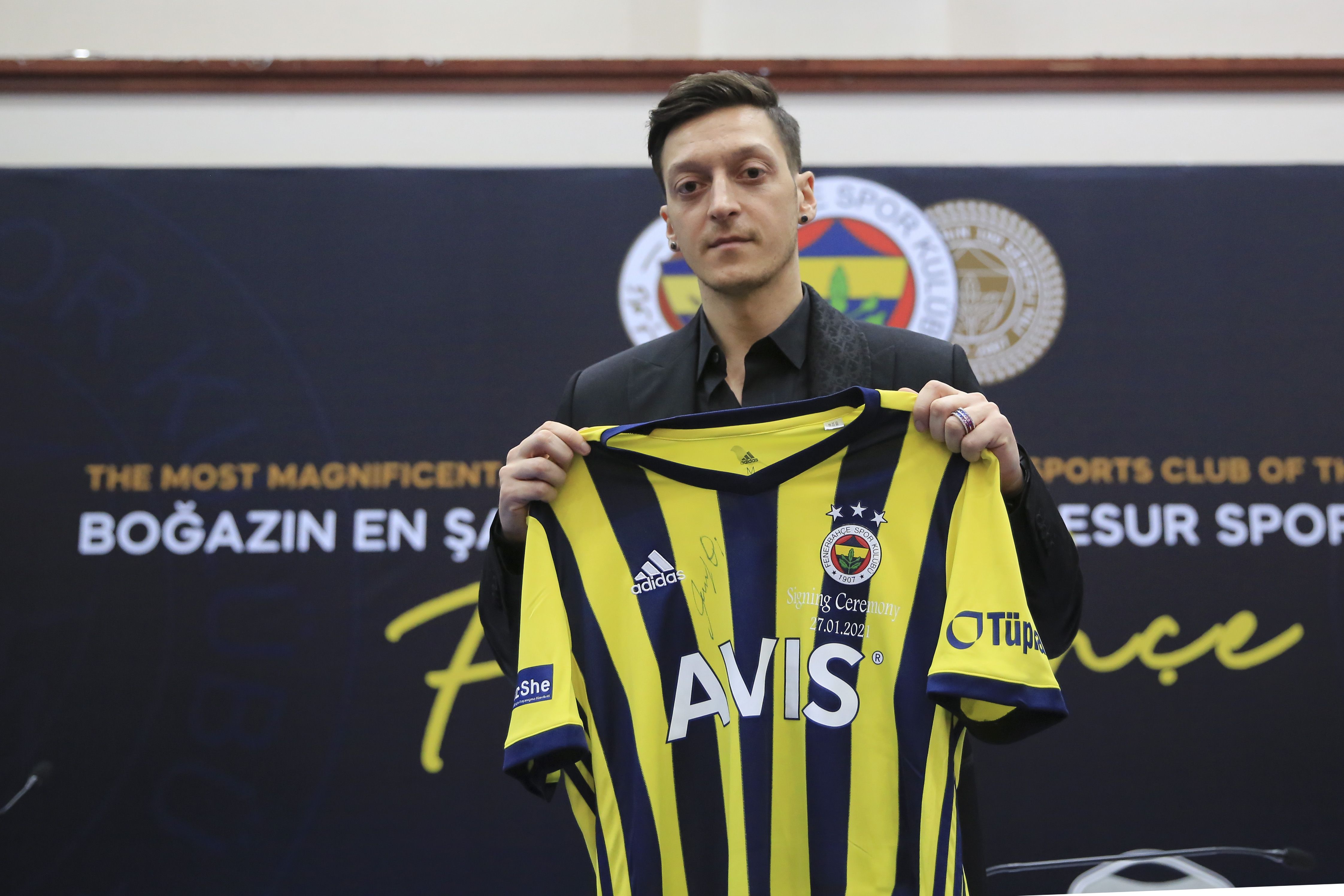 Mesut Ozil Signing Ceremony Fenerbahce 01/27/21